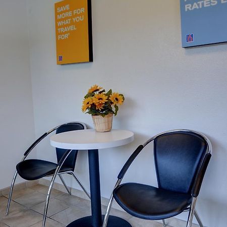Motel 6-Springfield, Or - Eugene North Екстер'єр фото