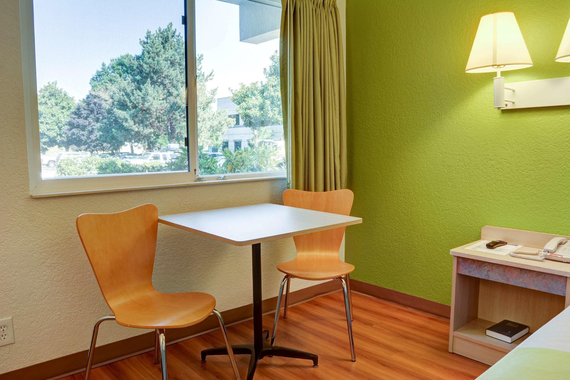 Motel 6-Springfield, Or - Eugene North Екстер'єр фото