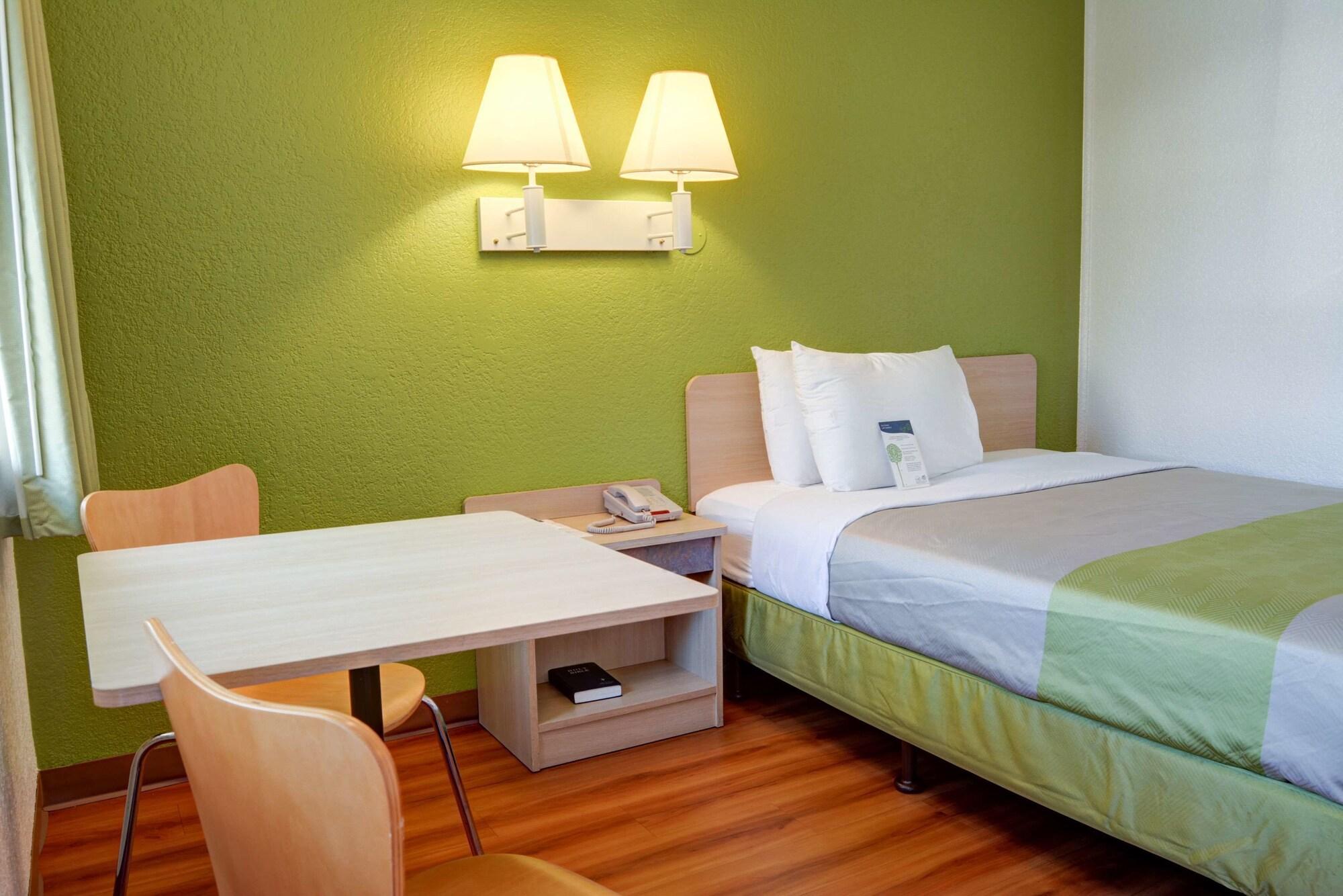 Motel 6-Springfield, Or - Eugene North Екстер'єр фото